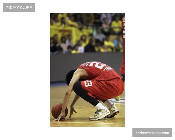 丁彦雨航正式宣布退役，两届MVP得主结束八年伤病抗争生涯